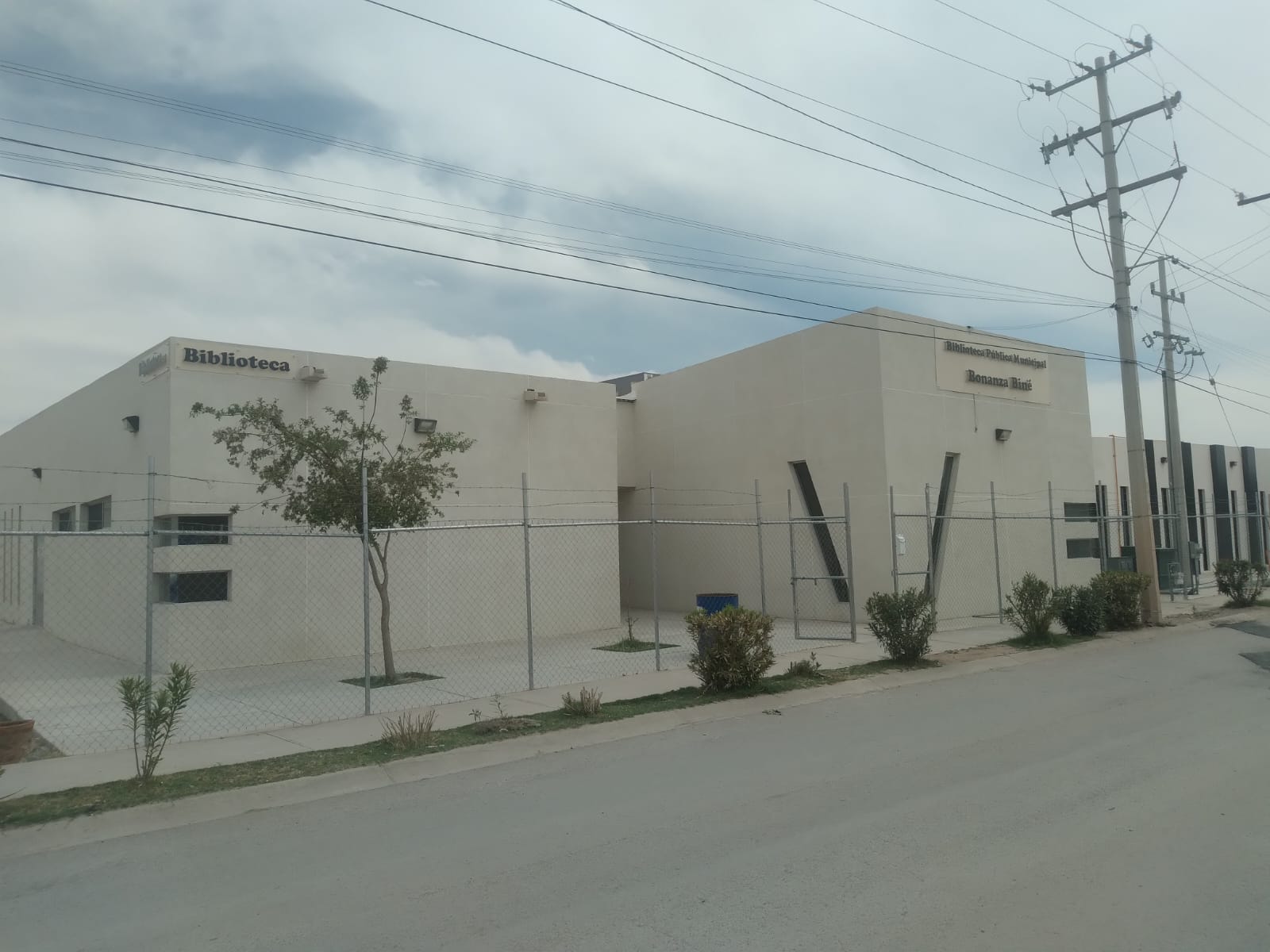 Biblioteca Pública Municipal Bonanza Biné